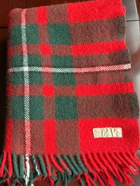 Vintage Onehunga Woollen Mills NZ Wool Plaid Lap Blanket Throw 44x55